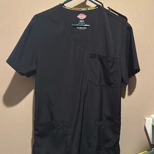 Black scrubs (check description)